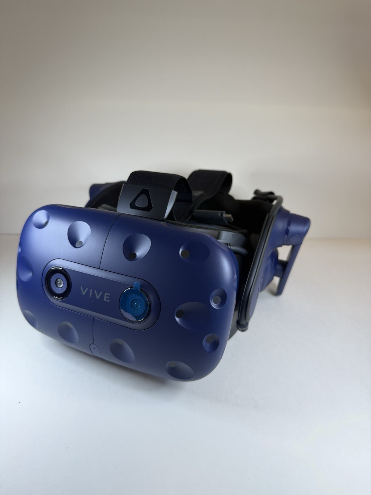 HTC Vive Pro HMD OLED Virtual Reality VR Headset Only + Cable - Tested Working
