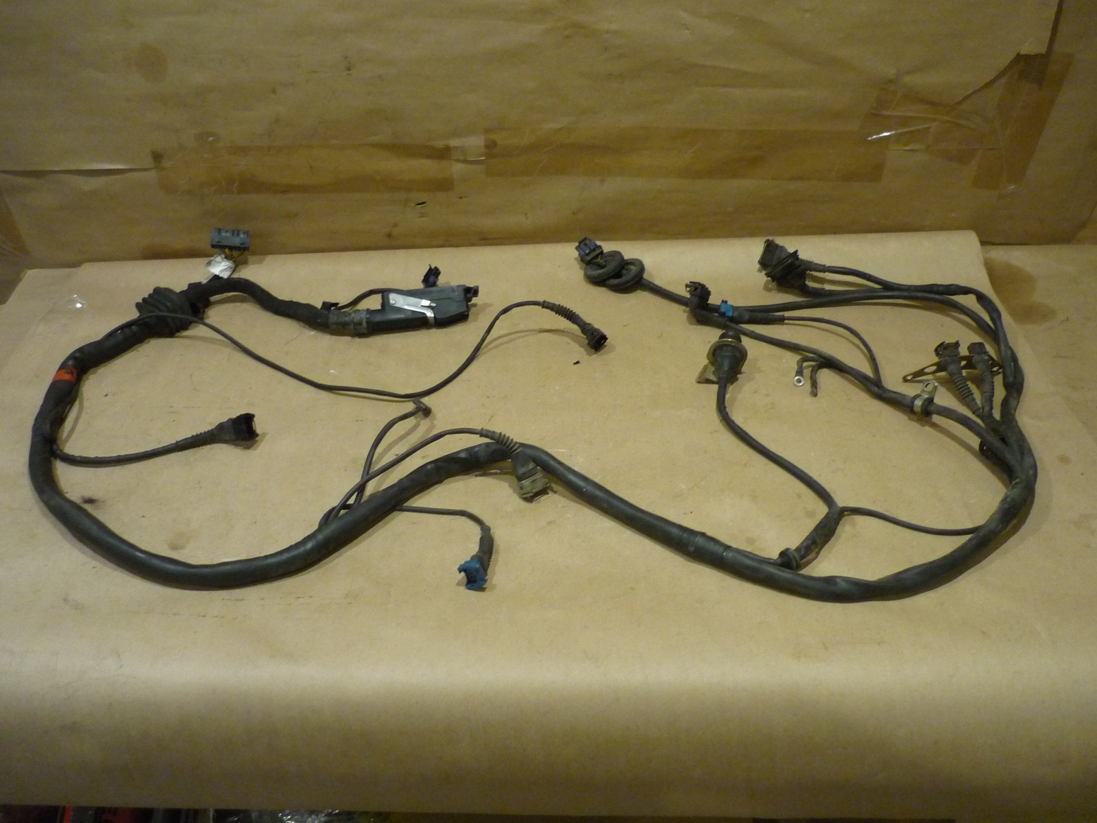 Ferrari 512 TR - Injection System Cables For Cyl 7-12  - P/N 147203