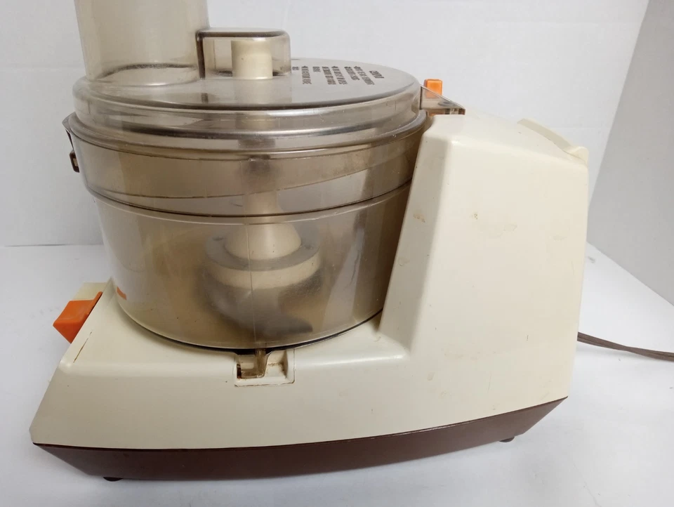 vintage GE General Electric Food Processor FP1/4200-002 Great Shape Tested - Image 3 of 4