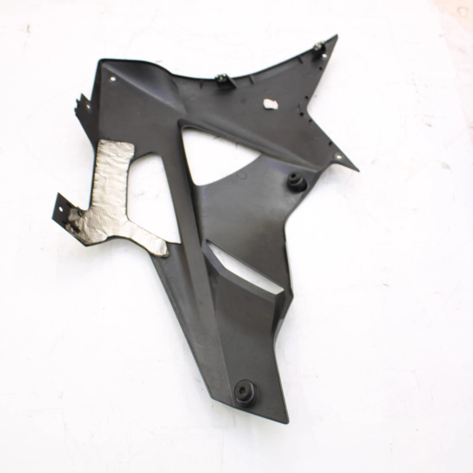 2010 - 2014 BMW S1000RR LOWER FAIRING PANEL BELLY Pan Left RIGHT SIDE PLASTICS