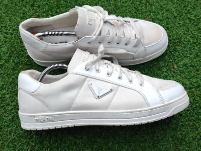 Prada Sneaker weiß Downtown Nappaleder und Re-Nylon 2EE395