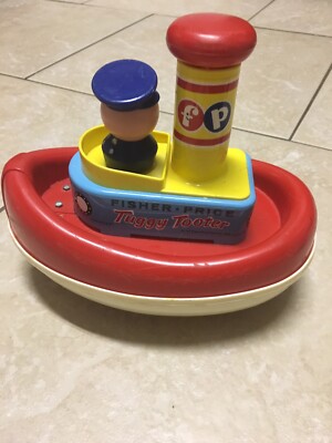 Vintage Fisher Price 1967 Tuggy Tooter Made In USA Floating Tug