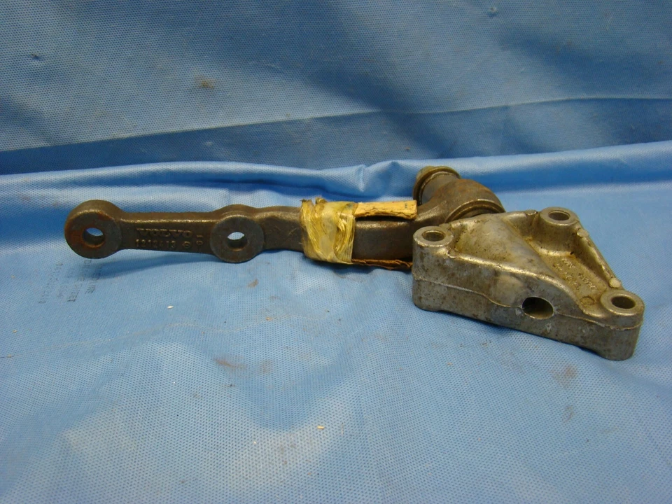 Conjunto de brazo ralentí Volvo 140 142 144 145 NOS genuino nuevo 1969 1970 1971 1972 Foto 2 de 4