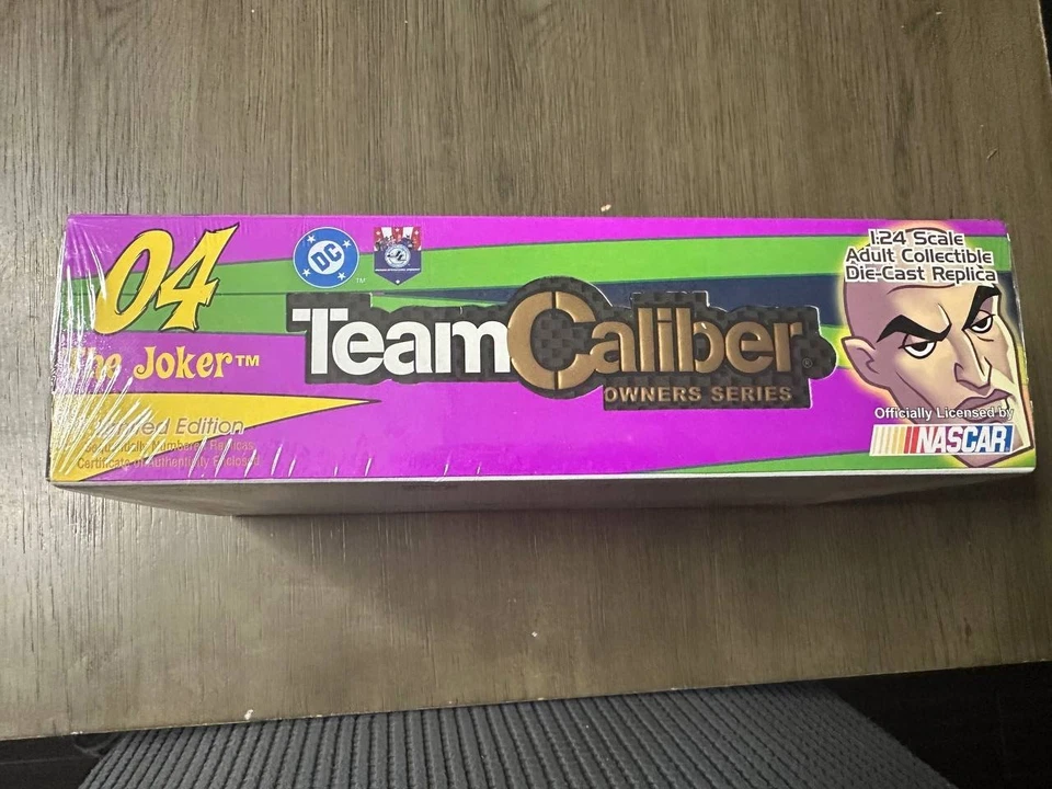 2004 Team Caliber Justice League Villain Car 1/24 - NEW - Image 2 of 4