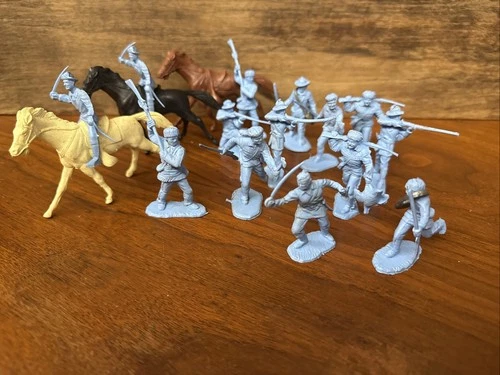 Marx Toys  -  Pioneers Defenders Metallic Blue Fort Apache Play Set (Lot Of 17)