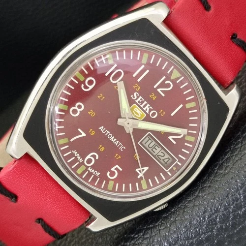 JAPAN VINTAGE SEIKO 5 AUTOMATIC 7019A MENS MAROON COLOR DIAL WATCH a701517-1