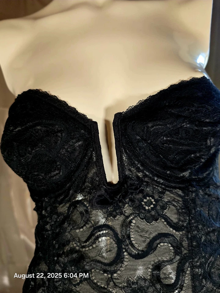 Bustier vintage de encaje negro Cabernet talla 36 B Foto 4 de 4
