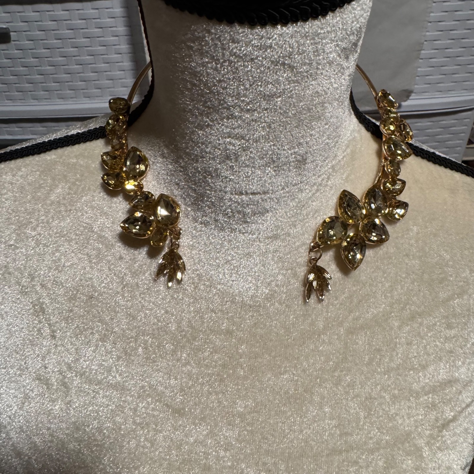 Fancy party evening Rhinstone Crystal Statement Choker Necklace