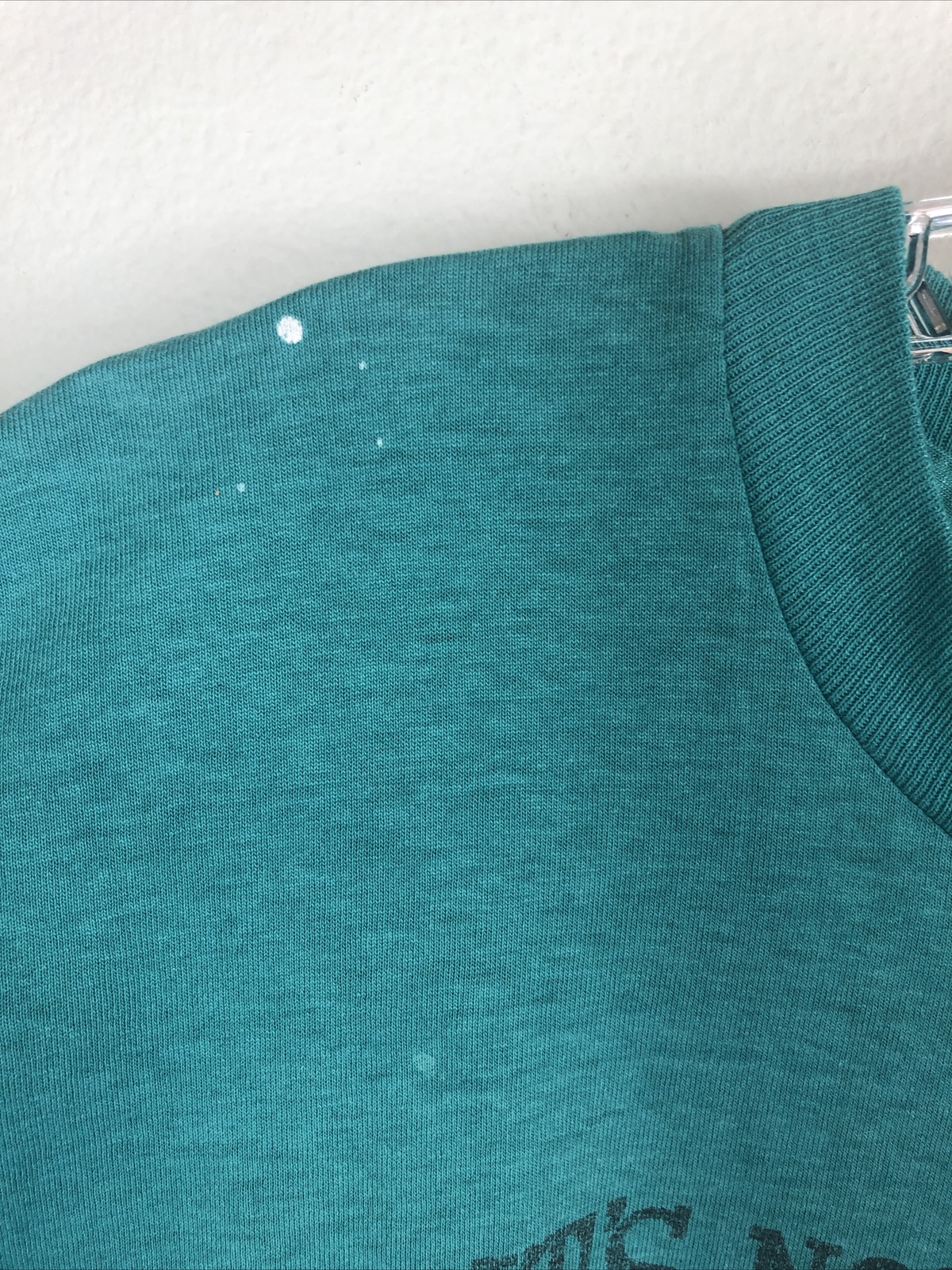 It’s Not How Deep You Fish/ It’s How You Wiggle Your Worm Vtg T-Shirt - Large/XL