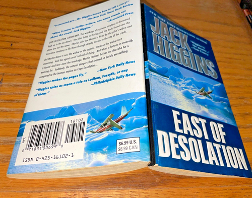 East of Desolation von Jack Higgins - New York Times Bestseller - Taschenbuch - Bild 4 von 6