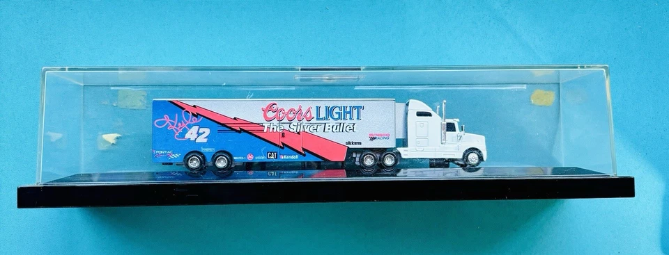 Transportador de cerveza ligero LE 1/4008 Action Kyle Petty #42 NASCAR Coors 1/64 Foto 2 de 4