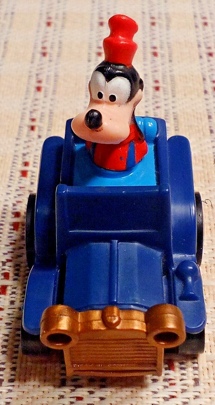 Disney McDonald's Happy Meal Toy Goofy Blue Car 1988 Mickey's Birthdayland