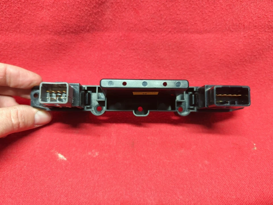 Interruptores de descongelación de peligro para tablero central Kia Rio Rio5 2006 2007 2008 2009 2010 2011 Foto 4 de 4