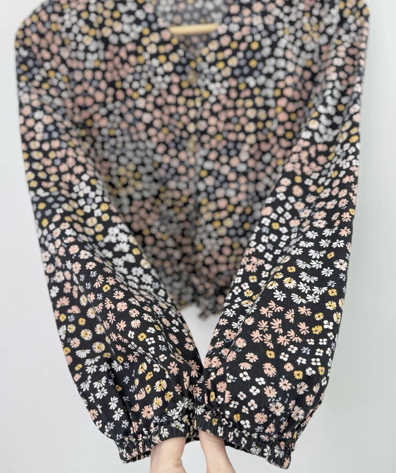 H&M Girl’s Floral Elastic Cuff Sleeve Tie Front Button Blouse Size 18 - Image 4 of 4