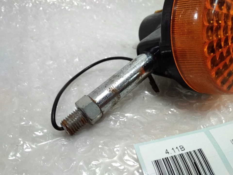 Se adapta a Suzuki TS100 TS125 TS185 TS250 TS400 señal de giro de plástico guiño Foto 2 de 4