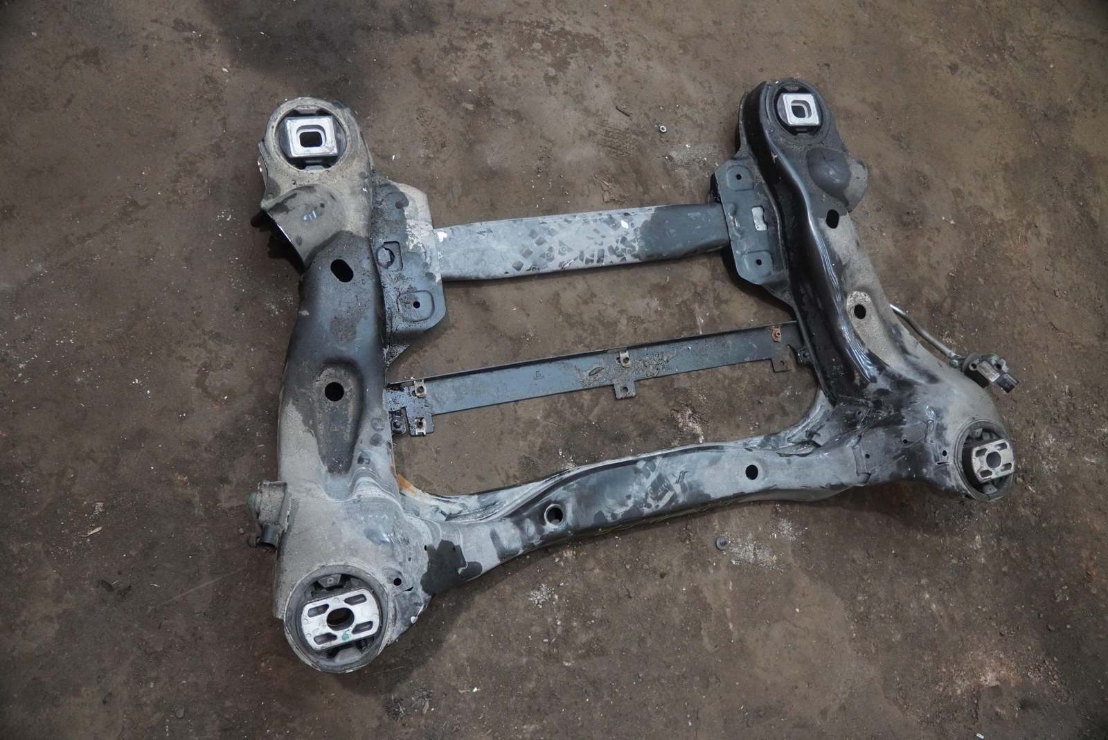 Front Subframe Cradle Crossmember 3W0399313B Bentley Flying Spur 2006-13+ GT