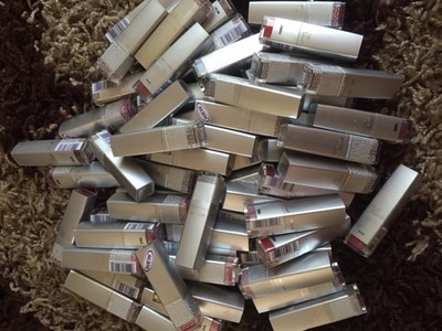 WET N WILD MEGA COLOR LIPSTICK, ASSORTED COLORS ''HARD TO FIND AND RARE LOT OF 50