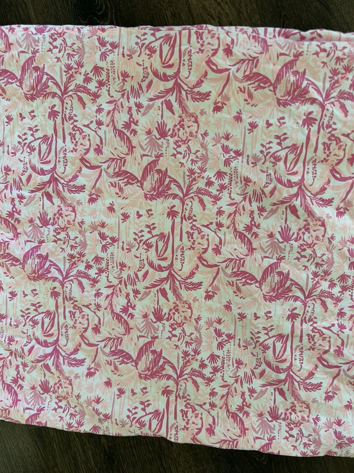 2 Pottery Barn Teen Lilly Pulitzer Pillow Cover The Swing Things Pink Sham 20x40 - Image 2 of 3