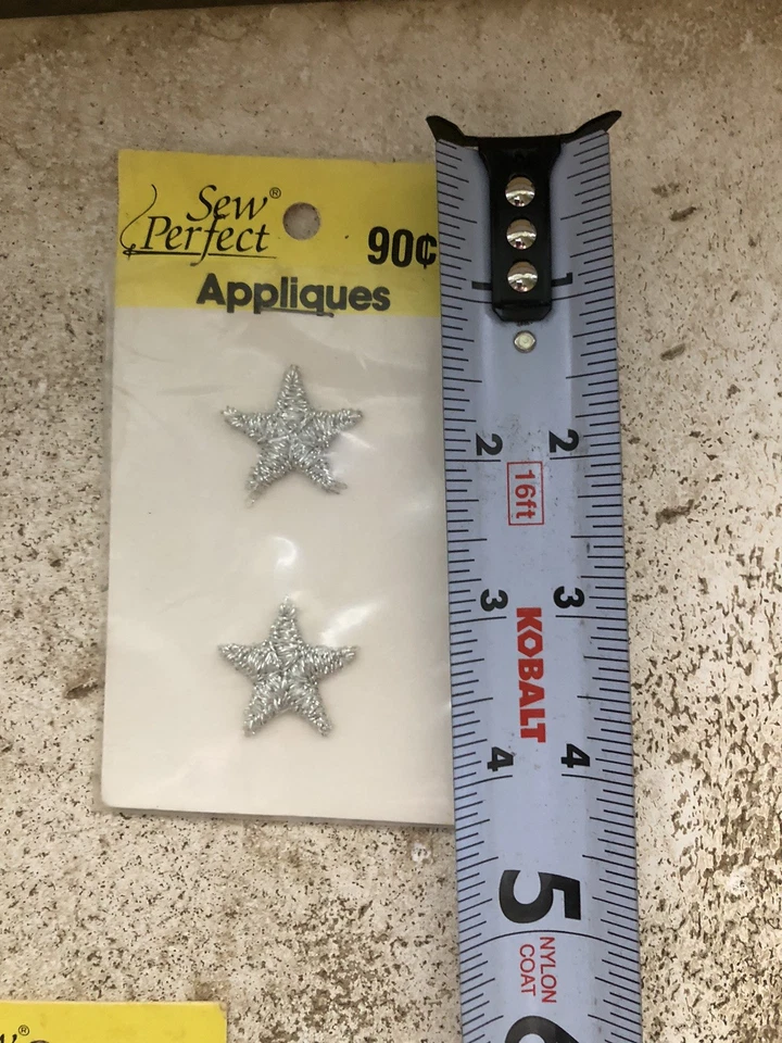 Vtg Embroidered Patch Mix Lot Stars Heart Flowers Strawberry Apples 7 Packages - Image 4 of 4