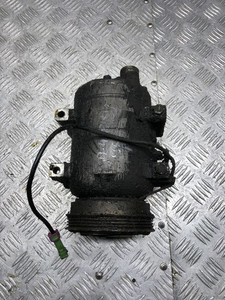 Audi A4 S4 B5 8D 1996 Klimakompressor Pumpe 8D0260805D Diesel 81kW DRA63666