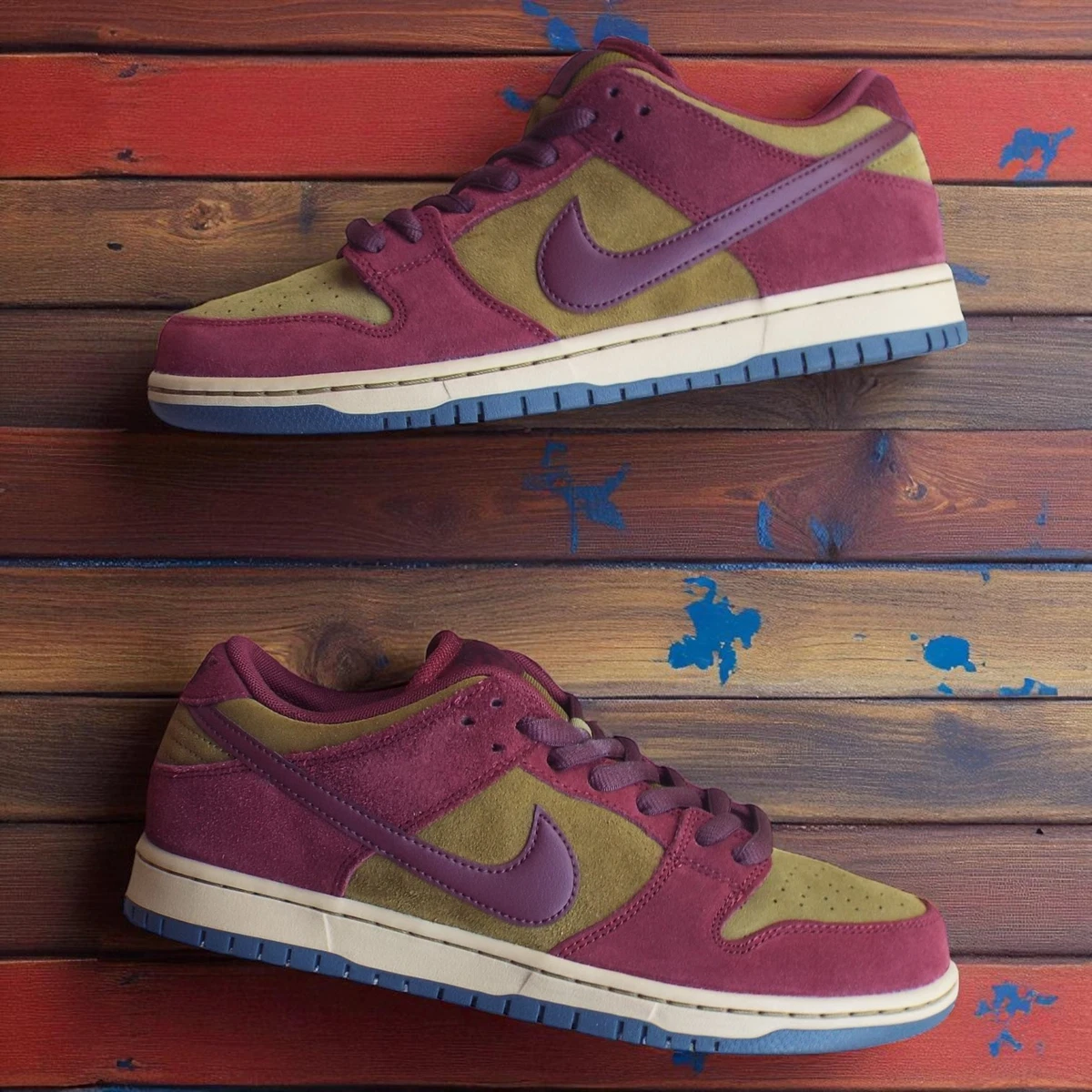 Nike SB Dunk Low Pro Shoes / Dark Team Red/Burg Crush ( HQ1625-600