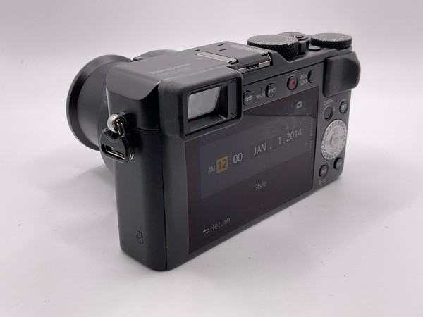 Panasonic Lumix DMC-LX100 Digital Camera – Black – Memory Card