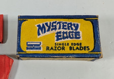 Vintage Mystery Edge Razor Blades, Single edge, 4 blades in box - Made in USA