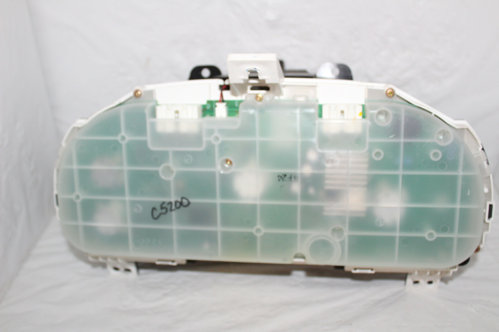 Speedometer Instrument Cluster 04 05 06 Mazda 3 Dash Panel Gauges 31,577 miles