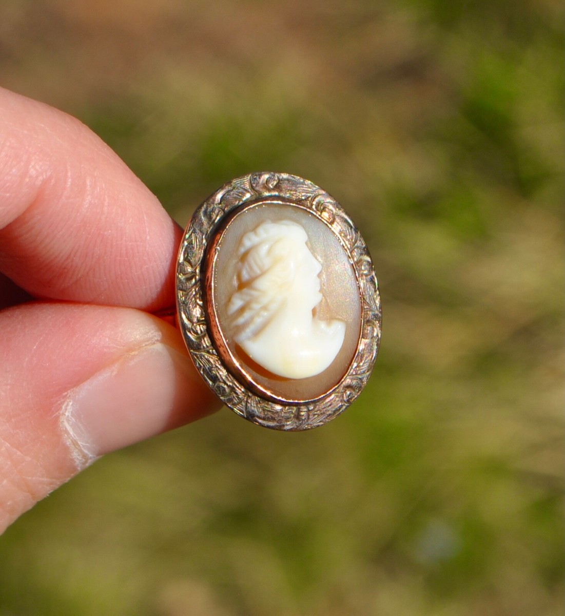 Antique VTG Handmade 10k Solid Gold Cameo Ring Woman Face Profile