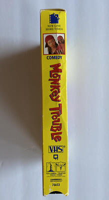 Monkey Trouble (VHS, 1994) Harvey Keitel, Thora Birch & Mimi