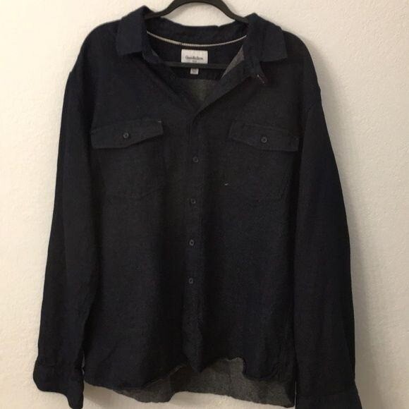 GoodFellow classic fit button down shirt for men in size XXL-image