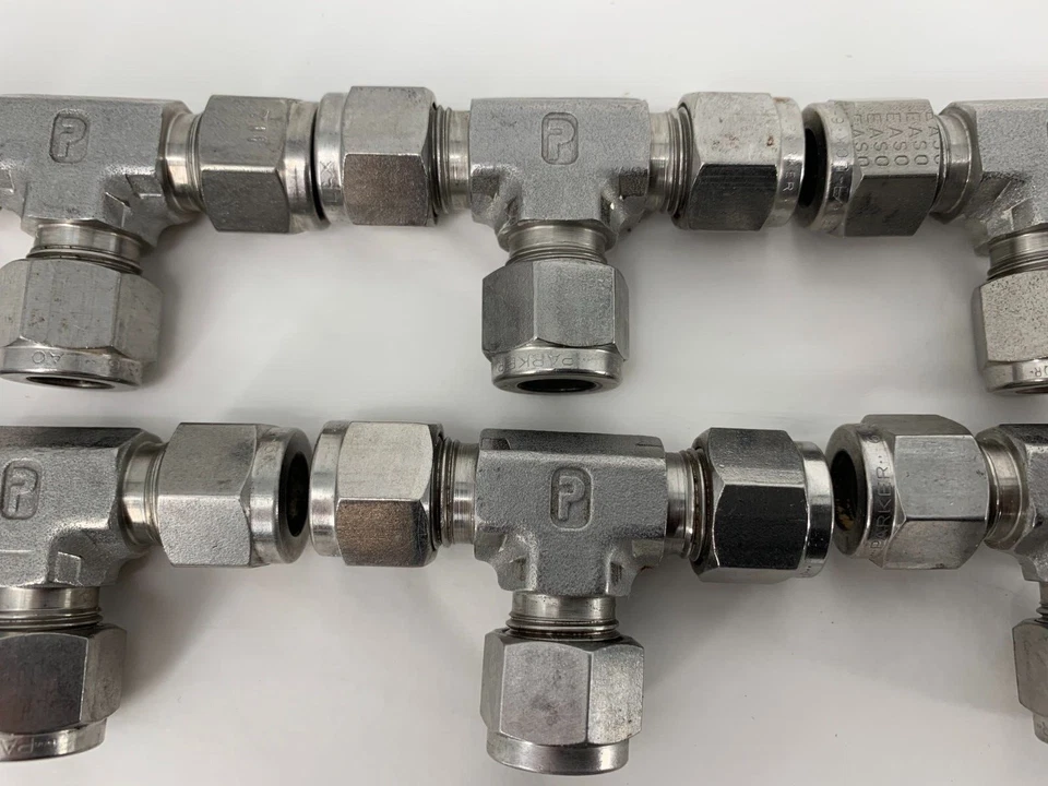 Parker 4 JBU-SS 1/4" Compression 316 SS Union Tee Lot of 6 - Image 2 of 3