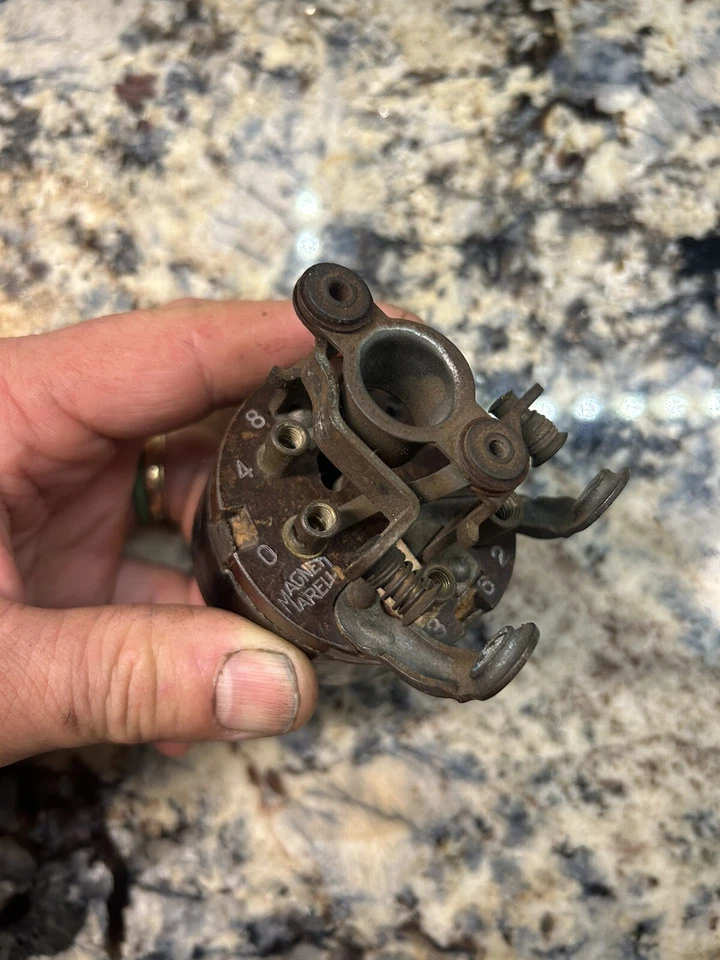 Magneti Marelli Ferrari 166 195 Alfa Lancia Engine Light Ignition Switch W/key!! - Image 4 of 4