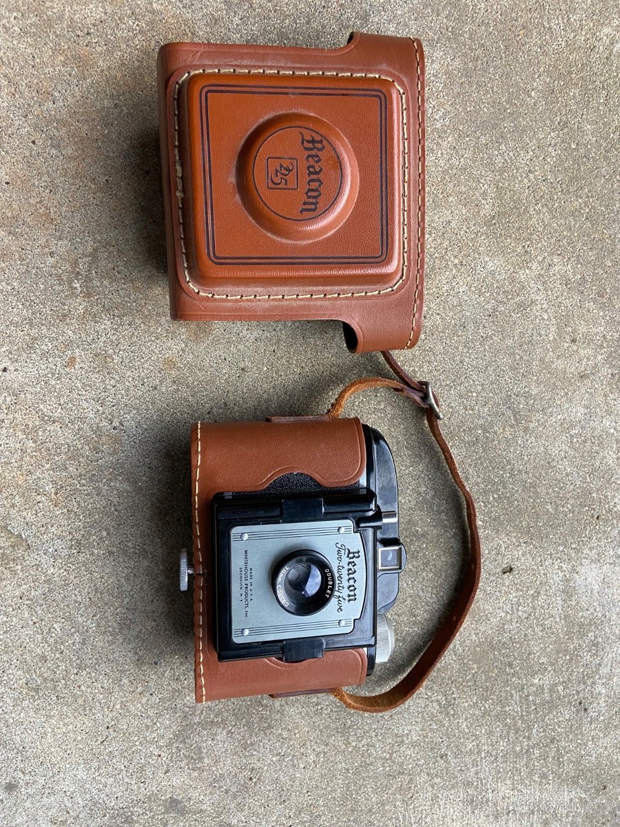 Beacon2 オールドカメラ フィルムカメラ Beacon Two-Twenty-Five 225 Film Camera Vintage with Leather Case