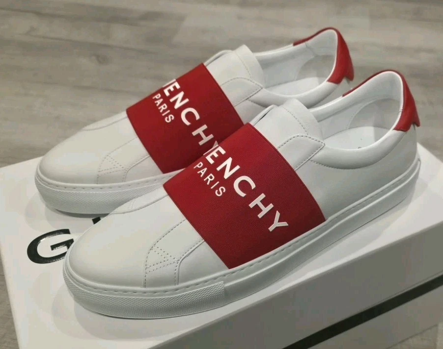 Givenchy — Givenchy Men's Urban Street Elstastic Low Top Sneakers, Size 9US (42EUR)