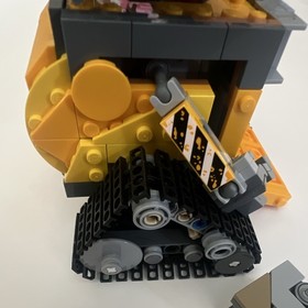 LEGO Ideas 21303 WALL-E Disney Pixar Robot Set 676pcs w/ Stand