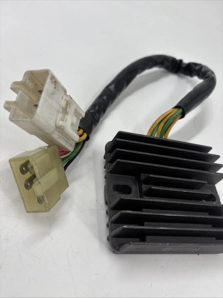 OEM Voltage Regulator Rectifier – For Honda CBR600RR 2003–2006 #D51 - Image 3 of 4