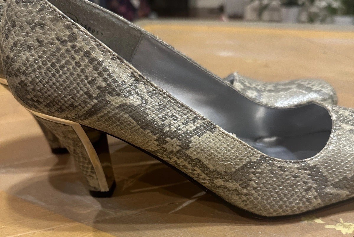 Torta Caliente Python Embossed Pumps-Square Toe-b… - image 7