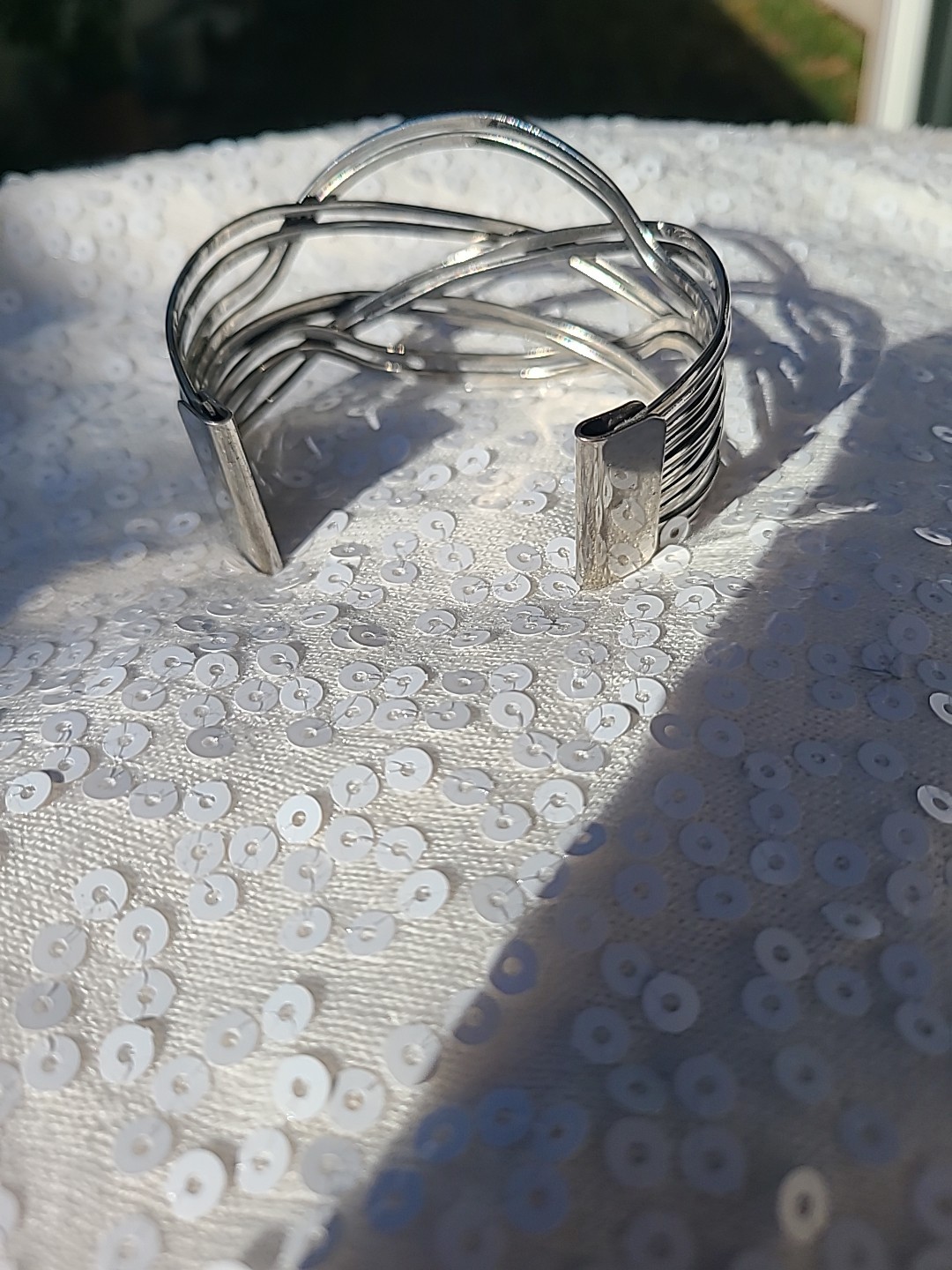 SILVER TONE BRACELET OPEN DESIGN STATEMENT - image 8