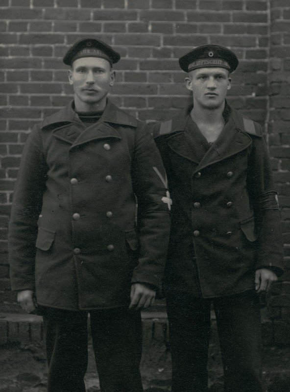 WW1 German Marine Luftschiff Abteilung Naval Airship Sailors Postcard Photo