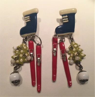 TARATATA Boucles d'oreilles Clips - Tire Fesse - Earrings signed. Collector 2011 - Photo 1/4