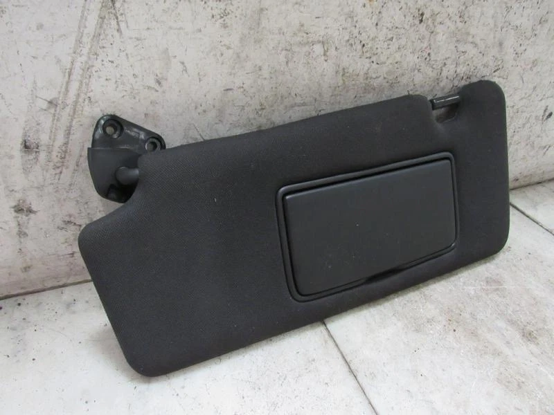 Parasol izquierdo 09 10 11 12 13 14 15 16 17 18 19 20 NISSAN 370Z OEM Foto 2 de 3