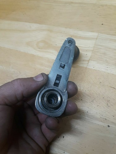 MERCEDES BENZ W115 W114 WINDOW CRANK SET OF 4 FACTORY OEM - Foto 2 di 3