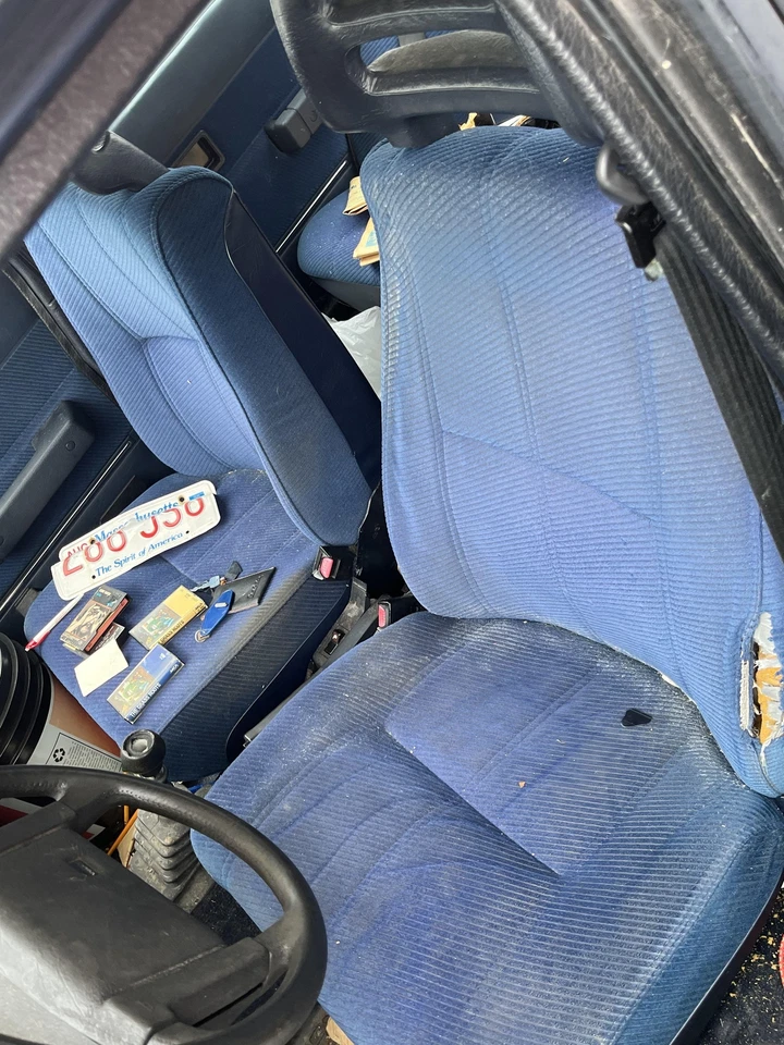 Conjunto parachoques trasero VOLVO 240 SERIES 86 87 88 89 90 91 92 93 Foto 2 de 4