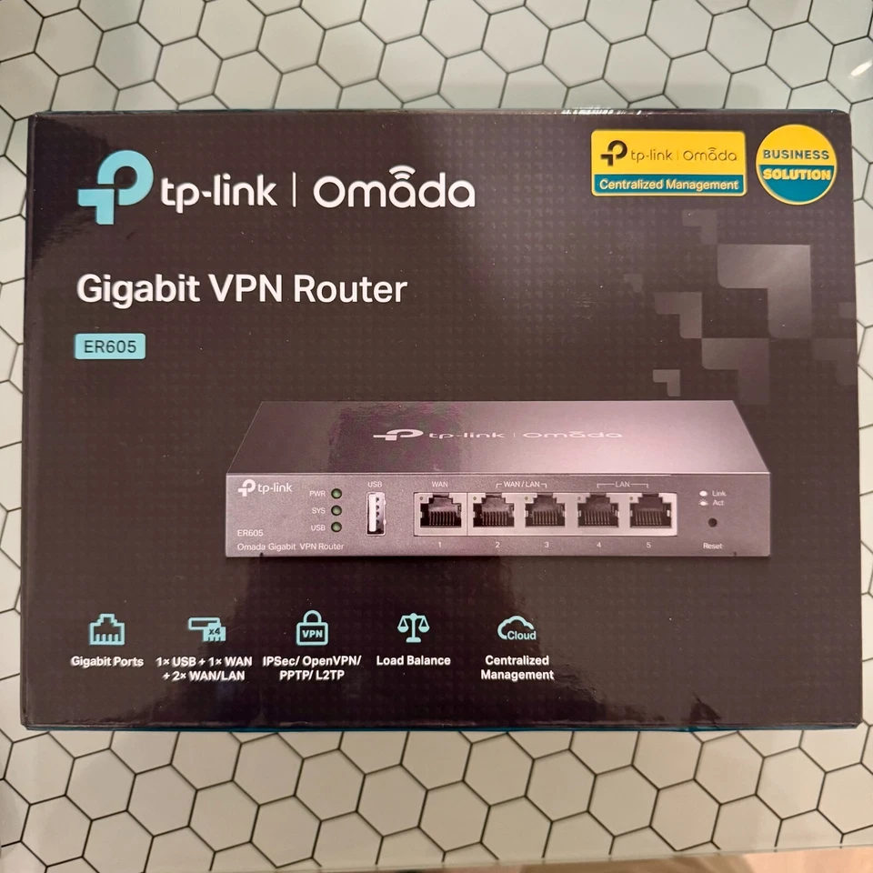 TP-Link ER605 v2 | Omada 5-Port Gigabit Multi-WAN VPN Router | 3 Config WAN/LANs - Image 2 of 4