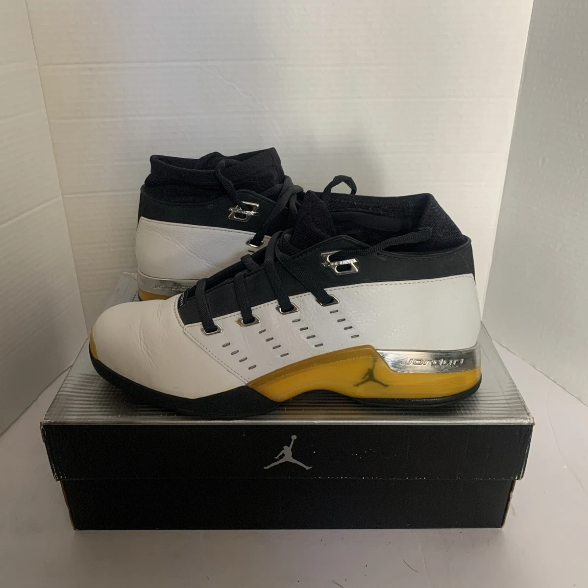 2002 Jordan XVII  size 12 Jordan 17 OG 2002 Low All Star - Lightning for Sale  main image 2