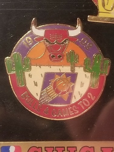 Chicago Bulls 5 Time NBA Champion Commemorative 5 Pin Set #421/5000 - Picture 6 of 9