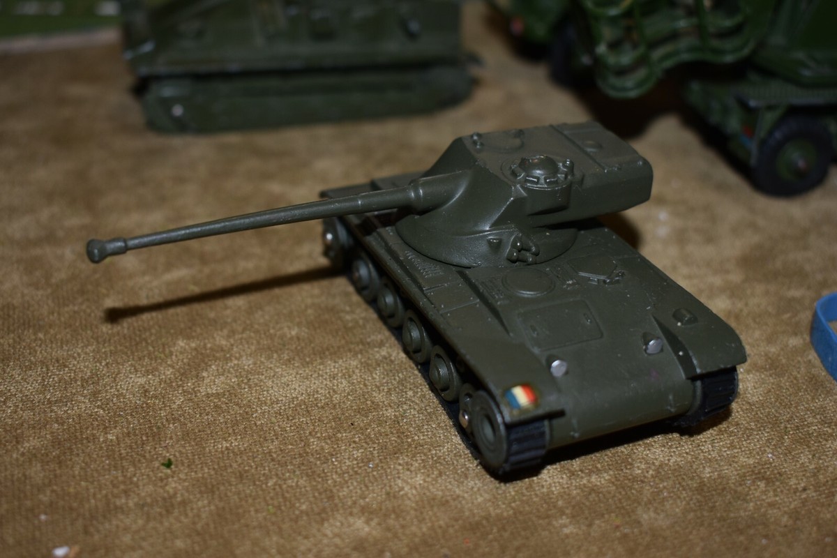 Char AMX 13 Dinky Toys Fabrication et boite d'origine | Rakuten