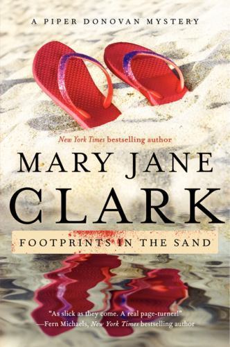 Footprints in the Sand, Paperback by Clark, Mary Jane, Like New Used, Free sh...