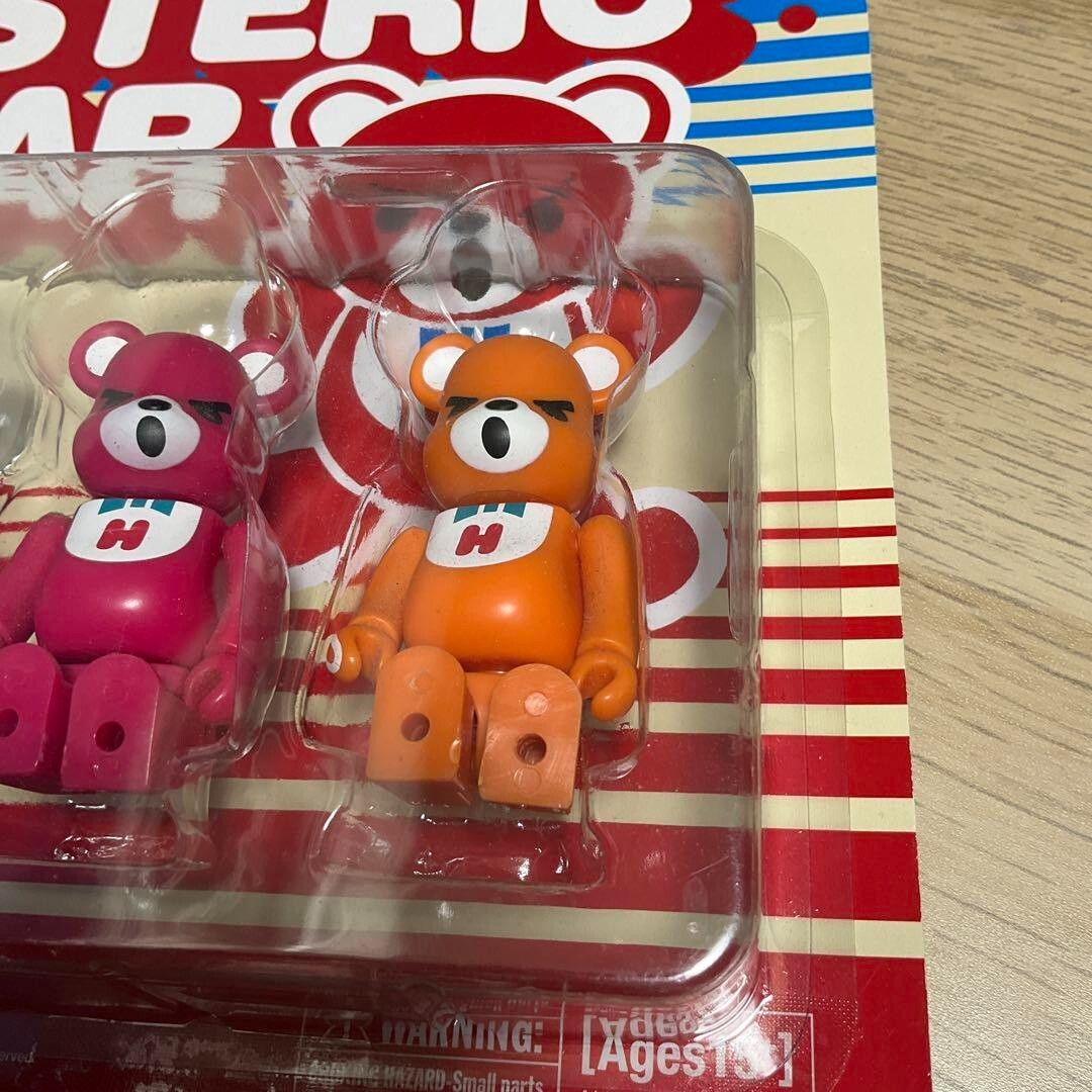 BE@RBRICK 100% HYSTERIC BEAR with display blister MEDICOM
